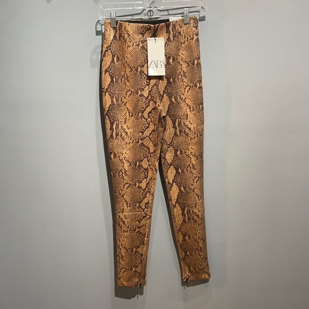 Snake print pant